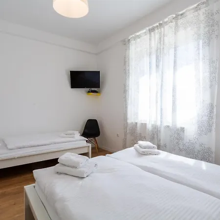 Trbovic Peaceful With Free Parking, Pet-friendly, And Bike Storage In Apartment *
