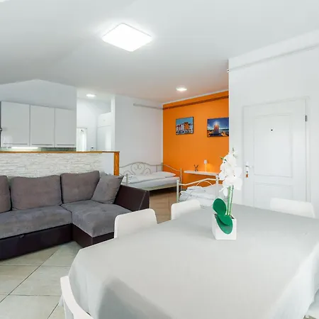 Trbovic Peaceful With Free Parking, Pet-friendly, And Bike Storage In *