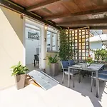 דירה Trbovic Peaceful With Free Parking, Pet-friendly, And Bike Storage In אומאג