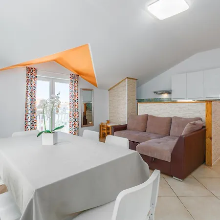 Trbovic Peaceful With Free Parking, Pet-friendly, And Bike Storage In *