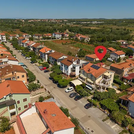 Trbovic Peaceful With Free Parking, Pet-friendly, And Bike Storage In Umag